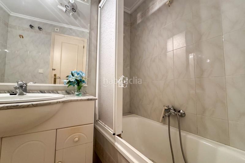 Foto f3d9d556-f4b0-43bc-bd5d-ac4f1d34cae1. Location appartement dans Zona Playa de los Locos Torrevieja