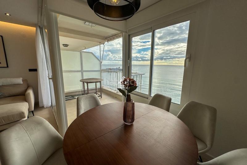 Foto abfadc53-57b9-48f3-88c5-560c8aab627f. Lloguer àtic amb aparcament a Zona Playa de los Locos Torrevieja