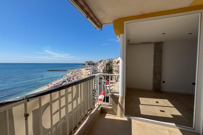 Foto 59483f3f-00df-4b8e-8e0a-92575d954f4b. Location attique avec parking dans Zona Playa de los Locos Torrevieja