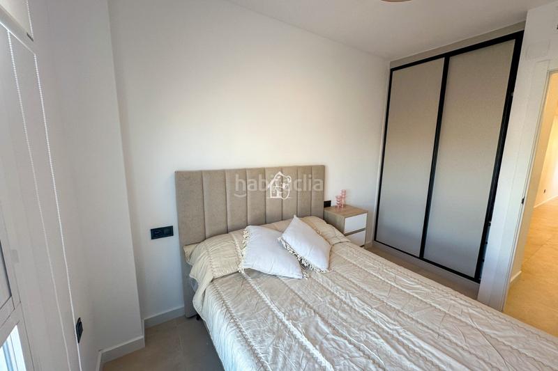 Foto a025c9e0-b8c3-43ad-8b95-8d1442eaf944. Location attique avec parking dans Zona Playa de los Locos Torrevieja