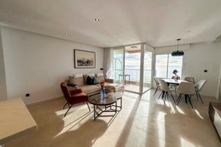 Miete Dachwohnung in Zona Playa de los Locos. Disponible desde octubre para todo el añose alquila espectacular