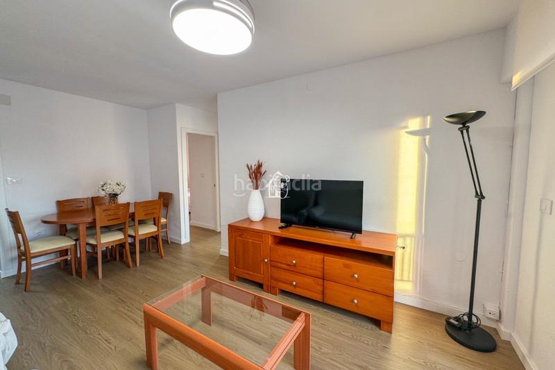 Foto 037941b3-7ba0-4d8d-8e1c-4b5ad74350da. Alquiler apartamento disponible desde ya para larga temporadapresentamos este estupendo piso situado en una de las zonas más deseadas de orihuela costa en Torrevieja