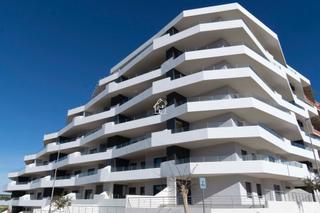 Piso en San Miguel de Salinas. Este acogedor apartamento se encuentra a pocos minutos del centr