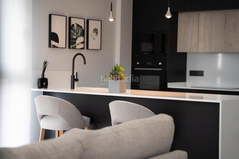 Foto 0462f8f4-0625-4dce-ab3e-db94025df6e6. Planta baixa amb piscina a Aguas Nuevas Torrevieja