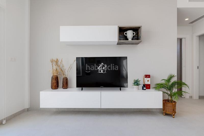 Foto 0f7e0293-bd49-4adc-a2e5-1c961849f169. Pis amb piscina a El Raso Guardamar del Segura