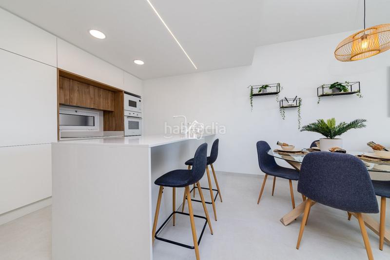 Foto 30dc876c-9a5e-46a1-9113-7d7032326e26. Pis amb piscina a El Raso Guardamar del Segura