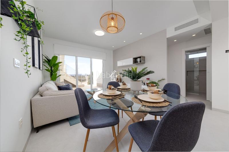 Foto b430a05a-ee43-45cf-a1ff-6adfc85b926d. Pis amb piscina a El Raso Guardamar del Segura