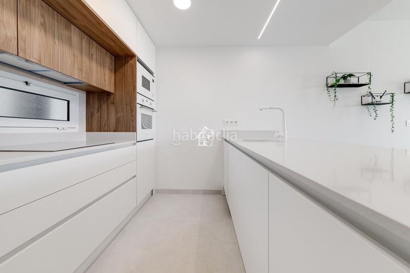 Foto c212d783-bb50-4fb3-9774-85b8b92bfac1. Pis amb piscina a El Raso Guardamar del Segura