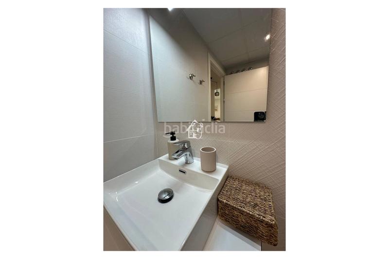 Foto a131bacc-e6e7-422f-9ebd-4a9b433823bb. Location appartement avec parking piscine dans Campoamor Orihuela