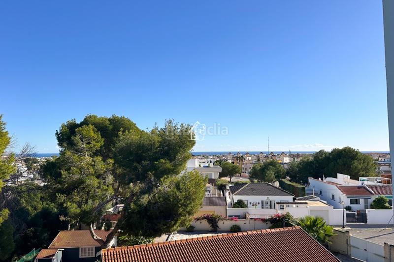 Foto 03d3656c-7336-4d2c-ae86-61b6ddd64a80. Maison avec parking piscine dans Lomas de Cabo Roig - Los Dolses Orihuela