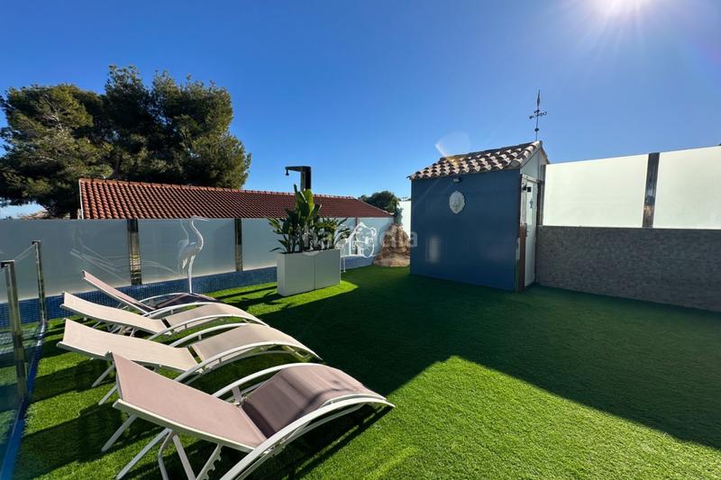 Foto 460cb1a2-1bbe-4441-bc14-fd1a95a1f8a2. Maison avec parking piscine dans Lomas de Cabo Roig - Los Dolses Orihuela