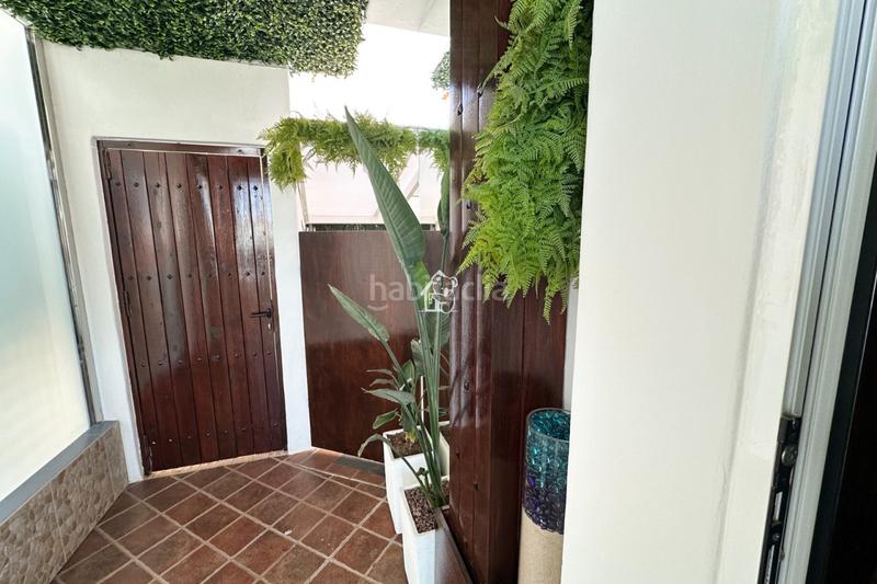 Foto 5f7632c8-12ff-4b45-aff9-eb934b420ad1. Maison avec parking piscine dans Lomas de Cabo Roig - Los Dolses Orihuela