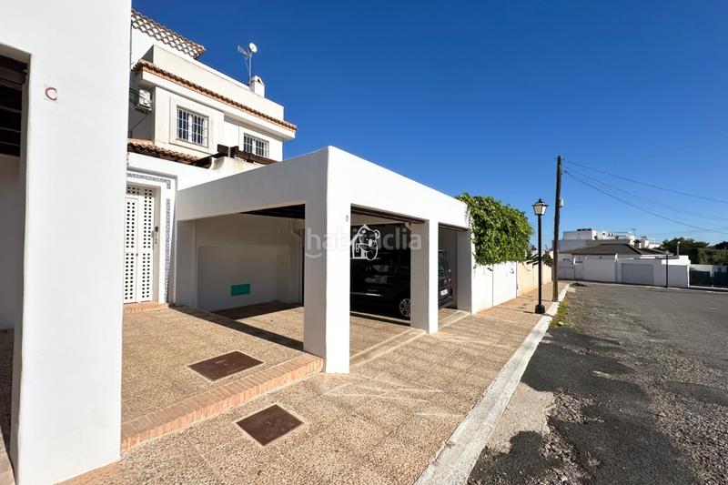 Foto 7e2abc62-c330-4ba7-8544-6e72f9f2b3f4. Maison avec parking piscine dans Lomas de Cabo Roig - Los Dolses Orihuela