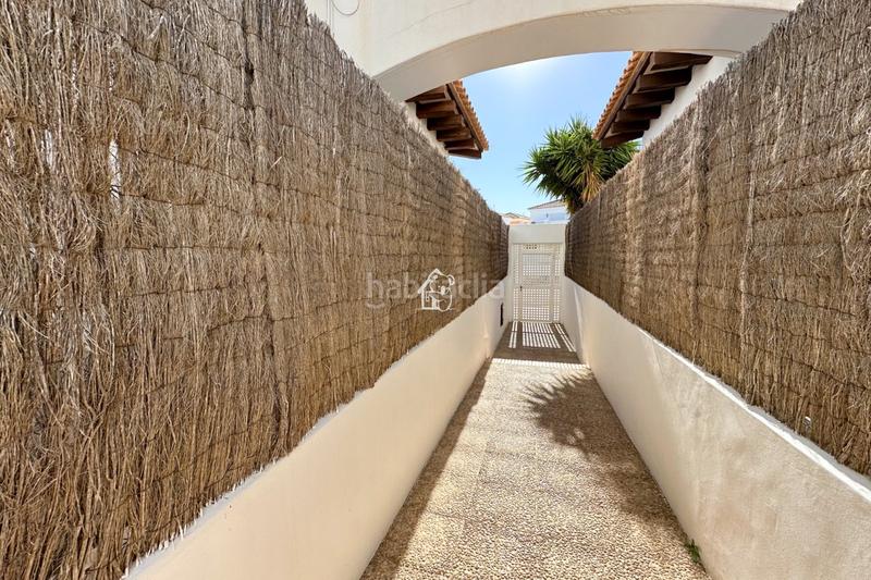 Foto 83179664-a74e-4018-b0eb-28775bf8d00e. Maison avec parking piscine dans Lomas de Cabo Roig - Los Dolses Orihuela
