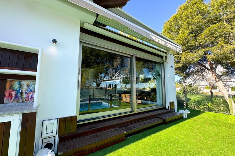 Foto c0a69a1e-ee10-434d-a567-1638864dec74. Maison avec parking piscine dans Lomas de Cabo Roig - Los Dolses Orihuela