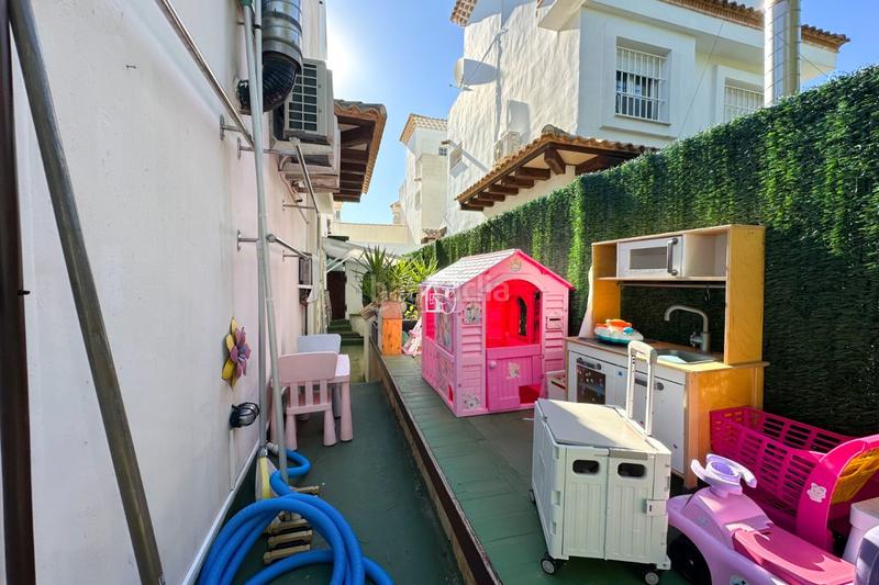 Foto e5a23ee9-cbc7-4009-abde-80f5cb1d234c. Maison avec parking piscine dans Lomas de Cabo Roig - Los Dolses Orihuela