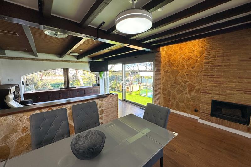 Foto efd4d944-900c-4c2d-a933-228fbff91808. Maison avec parking piscine dans Lomas de Cabo Roig - Los Dolses Orihuela