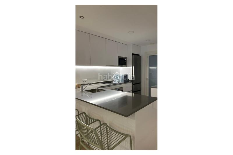 Foto cee84e27-bdf8-4ad9-9737-2809254f7fe2. Rent apartment with parking pool in Zona Carrefour - Urbanizaciones Torrevieja