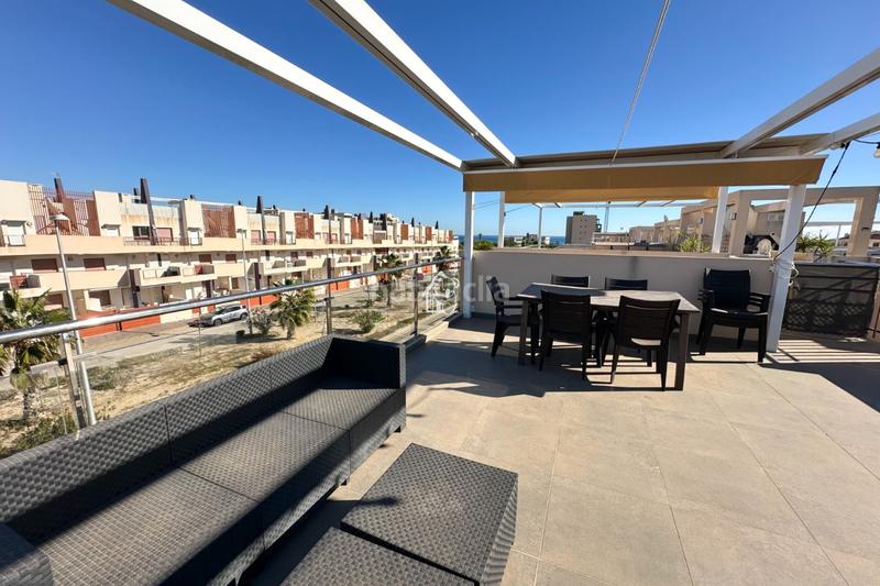 Foto 4a33e4c2-4076-45e2-9407-ef3f06c82168. Rent apartment with pool in Pueblo Latino Pilar de la Horadada