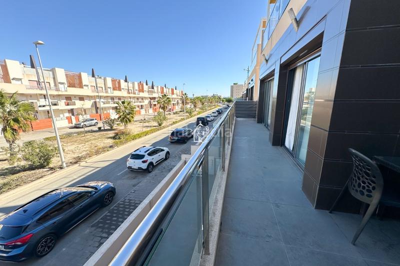 Foto 9bb3b403-6a85-4018-8e75-21f42fd85265. Rent apartment with pool in Pueblo Latino Pilar de la Horadada