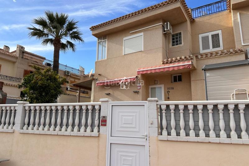 Foto 63f8ef82-1454-4435-bafd-03f91a4a821e. Location maison jumelée avec parking piscine dans Playa Flamenca Orihuela