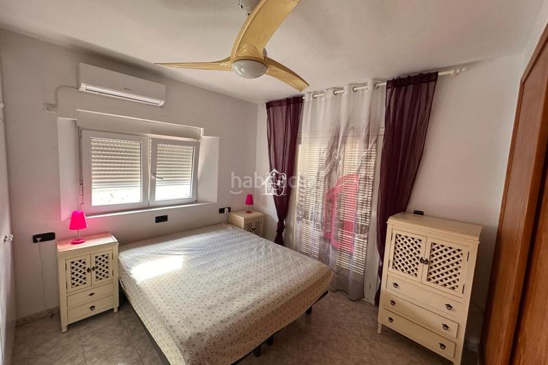 Foto 142239fd-3302-4cca-888a-f8a35e55a9f7. Rent semi detached house with parking pool in Playa Flamenca Orihuela