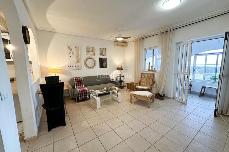 Foto 50694c9e-f7d8-4077-84b3-3063757660d0. Miete doppelhaus mit parking in San Miguel de Salinas