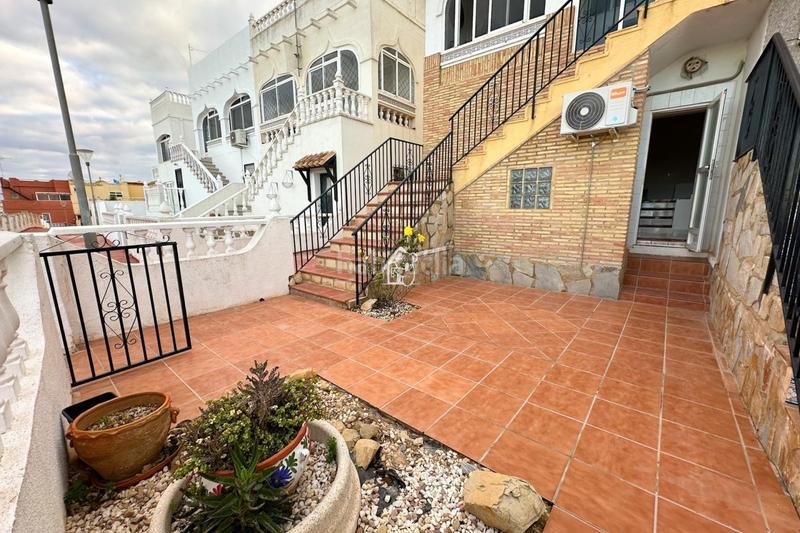 Foto fcf58d98-959f-48d1-b700-177bcad8349c. Miete doppelhaus mit parking in San Miguel de Salinas