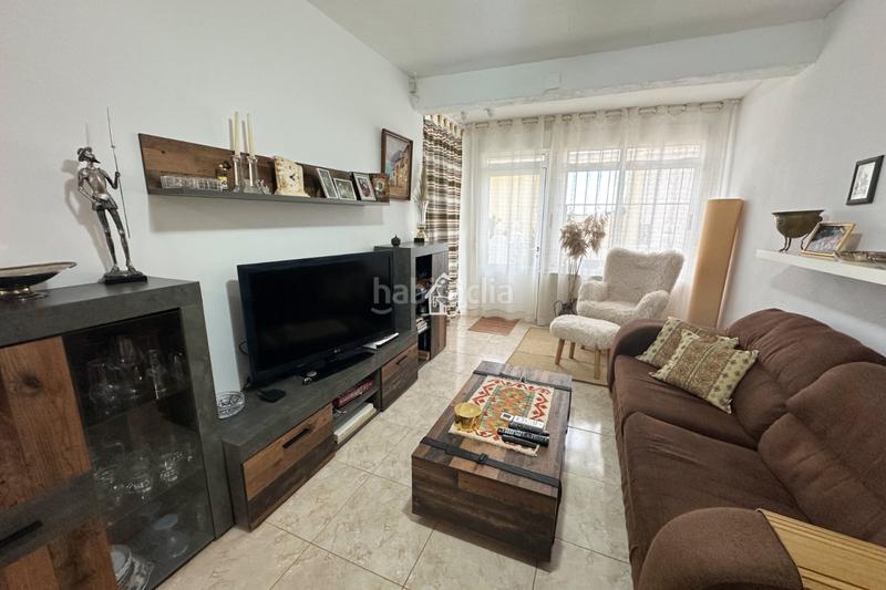 Foto 829c21a0-d3cc-422c-b01b-cc8103e5980c. Miete doppelhaus mit pool in San Miguel de Salinas