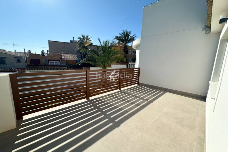 Foto 40645b3c-ef06-42c5-a92b-58db3a88d0df. Casa amb aparcament piscina a Los Balcones-Los Altos Torrevieja