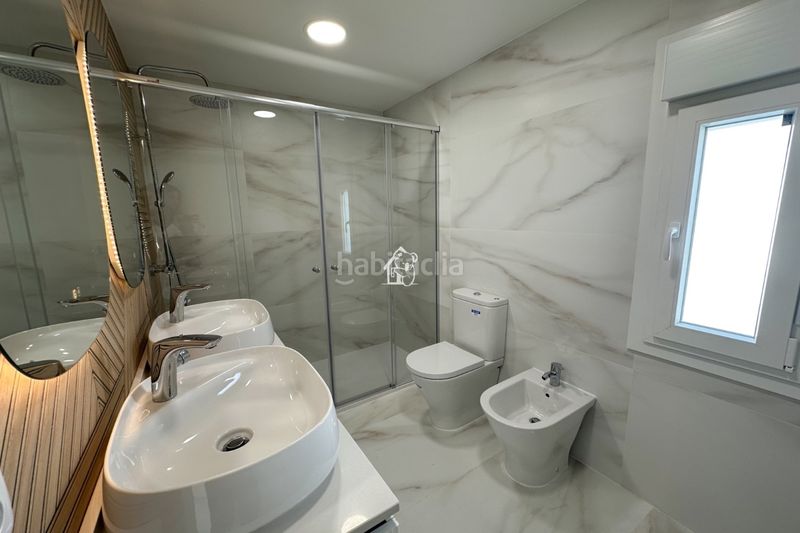 Foto 5114efda-cef7-4861-a459-8604dc868344. Casa amb aparcament piscina a Los Balcones-Los Altos Torrevieja