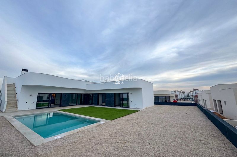 Foto c7a4eaa0-4619-4239-8fd3-4bc64a7c2343. Casa amb aparcament piscina a Algorfa