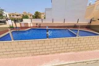 Lloguer Casa a Lomas de Cabo Roig - Los Dolses. Disponible desde ya para larga duraciónse ofrece en alquiler est
