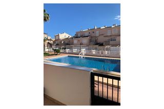 Location Maison à San Miguel de Salinas. Disponible desde ya para larga duraciónse ofrece esta acogedora