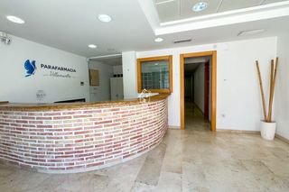 Lloguer Local Comercial a Villamartín-Las Filipinas. Disponible desde yaexcelente oportunidad para establecer tu nego