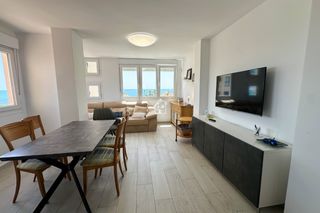 Location Appartement à La Veleta. Disponible para larga duración desde septiembre.luminoso y moder