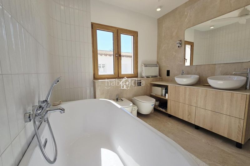 Foto 3946d01f-0167-497f-9308-5cd77963094e. Casa amb aparcament piscina a Cabo Roig Orihuela