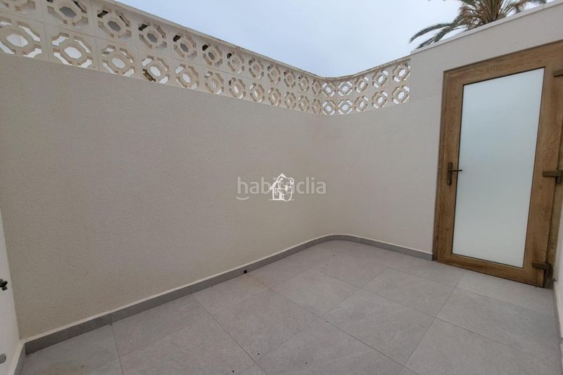 Foto 601d3f88-027a-4483-9faf-54fad8a93f9b. Casa amb aparcament piscina a Cabo Roig Orihuela
