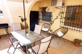 Location Maison jumelée à San Fulgencio. Disponible desde ya para larga temporadadescubre esta encantador