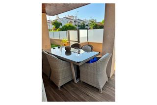 Rent Semi detached house in Torre de la Horadada. Disponible desde ya para larga temporadadescubre este magnífico