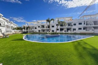 Lloguer Apartament a Los Balcones-Los Altos. Disponible desde ya para todo el añose alquila espectacular apar