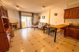 Rent Apartment in Zona Playa de los Locos. Disponible desde ya para larga temporadase alquila amplio piso d