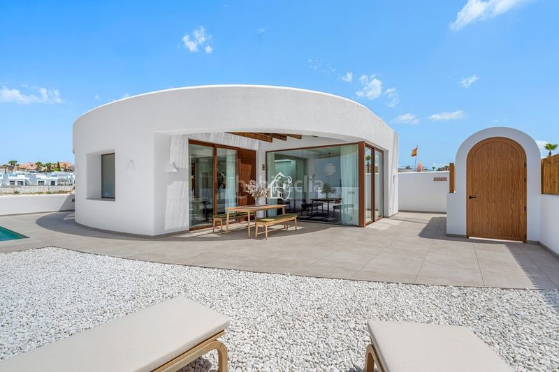 Foto b46fdb4e-03a7-43fa-9c27-8d9203564463. Casa amb aparcament piscina a Algorfa