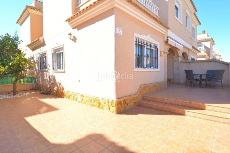Foto a472715b-42f7-4121-ba9f-dfc0d291b489. Lloguer casa adossada amb piscina a Torre de la Horadada Pilar de la Horadada