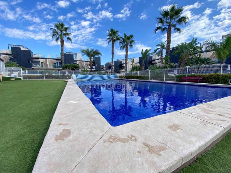 Foto d2a8e1dd-fb9b-45be-82ff-f2ab7983cc13. Lloguer apartament amb calefacció piscina a Villamartín-Las Filipinas Orihuela