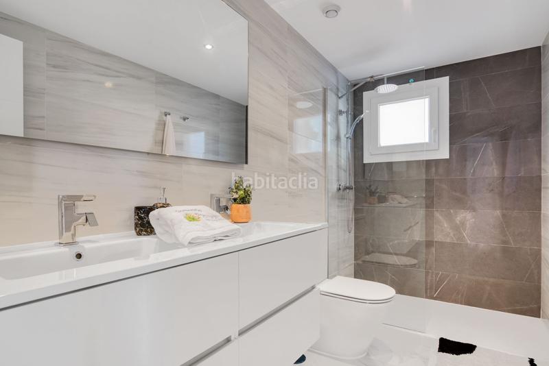 Foto 2d995705-dea0-40aa-bdbb-bdea15b29367. Piso impresionante piso en venta en Punta Prima en Torrevieja