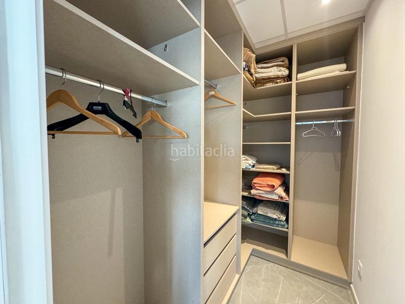 Foto aa33dee8-e979-4755-9296-0789b6c67a76. Alquiler chalet villa de lujo en primera linea en cala capitan en Orihuela