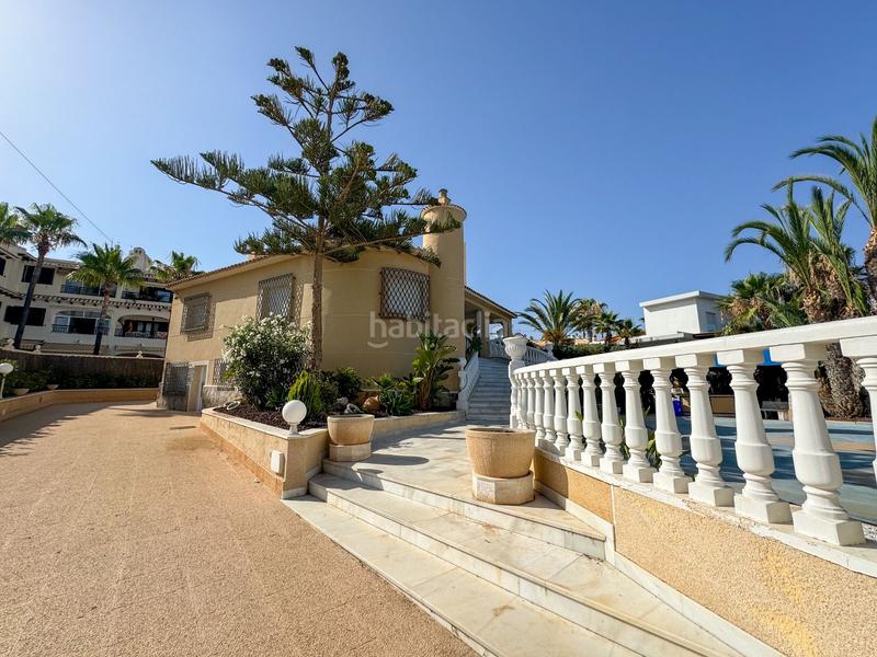 Foto 24841002-c252-4c04-adbe-5ff998a7a788. Rent chalet with heating pool in Cabo Roig Orihuela