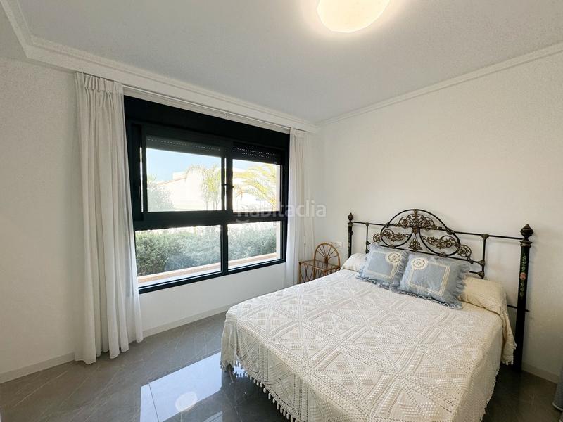 Foto 5b4a8e1c-d9bb-4a32-953f-92b4e4d5523b. Rent chalet with heating pool in Cabo Roig Orihuela