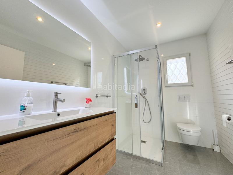 Foto 94a0b1de-7b0f-4f57-8902-b4e2917aef69. Rent chalet with heating pool in Cabo Roig Orihuela